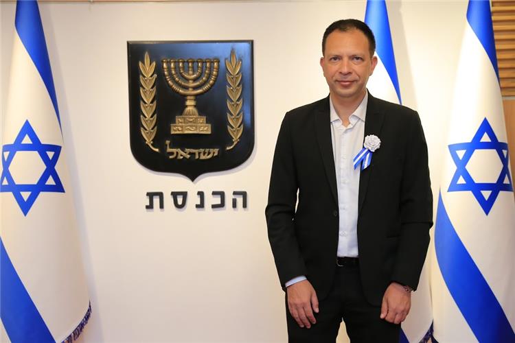 חבר הכנסת ולדימיר בליאק נדבק בקורונה