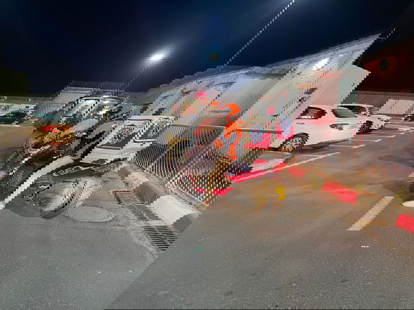 פיגוע ירי במעבר קלנדיה; מאבטח נפצע קל