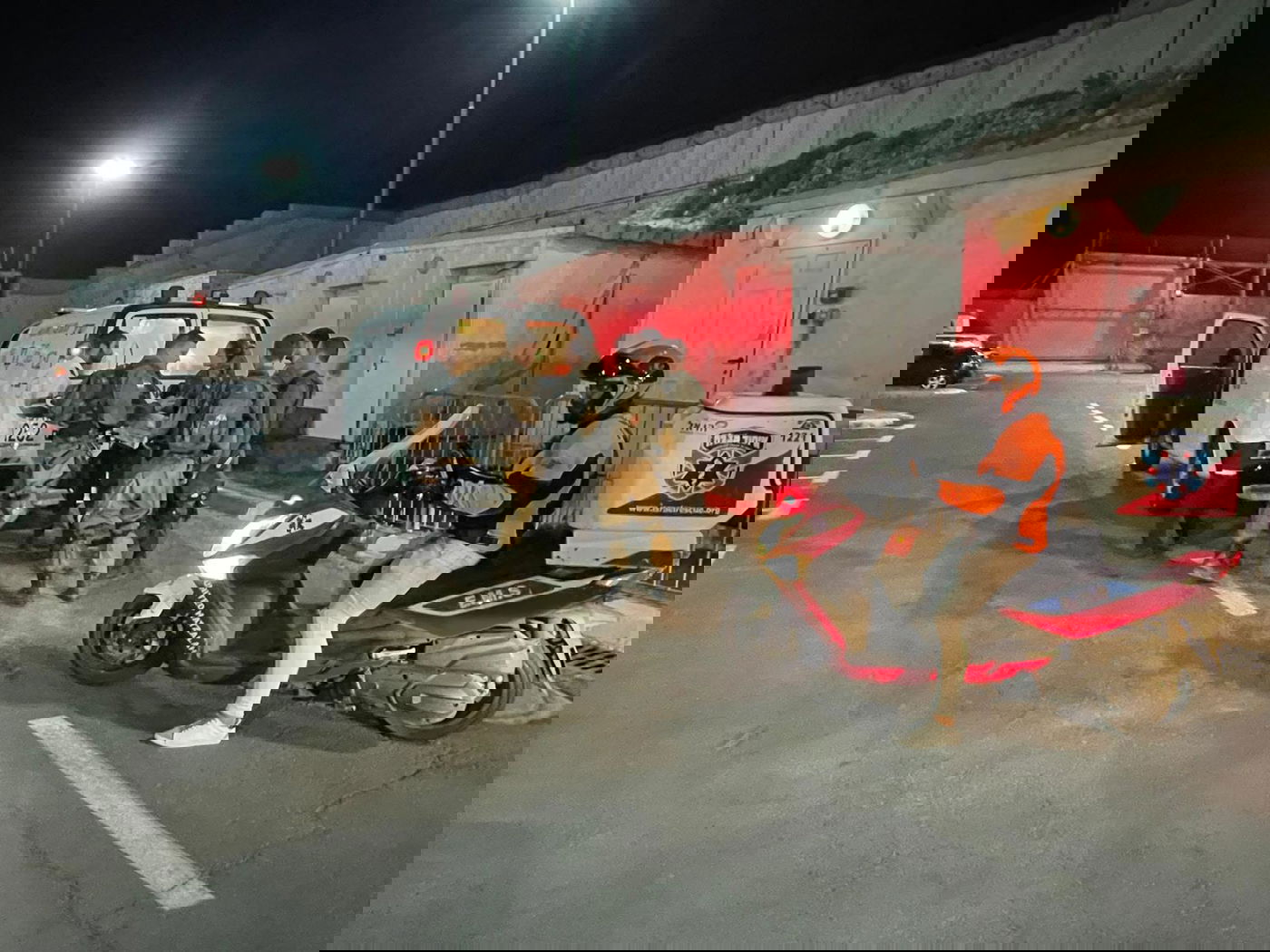 פיגוע ירי במעבר קלנדיה; מאבטח נפצע קל