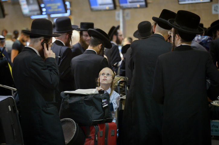 נוסעים לאומן. ארכיון