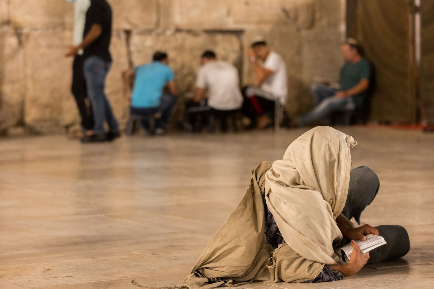 "השם הוא האלוקים", זעקו המוני האבלים בכותל המערבי