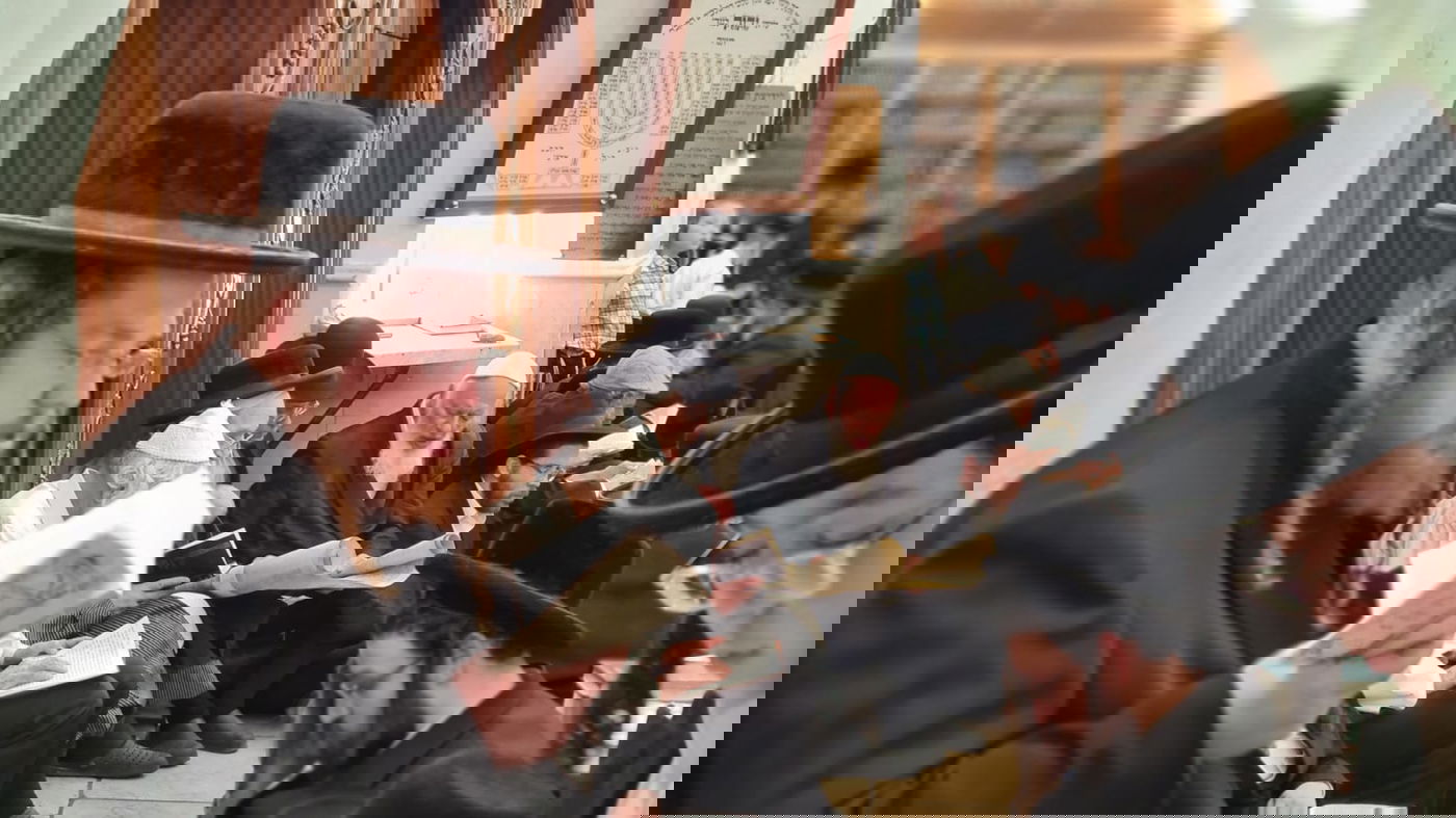 ליל תשעה באב, בציון הרשב"י במירון; צפו