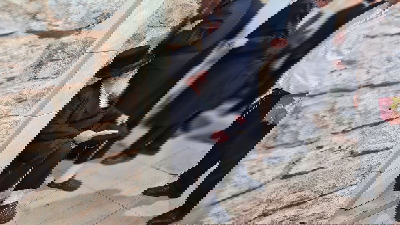 ליל תשעה באב, בציון הרשב"י במירון; צפו