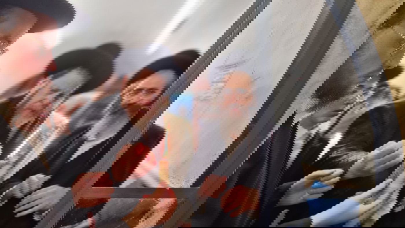 ליל תשעה באב, בציון הרשב"י במירון; צפו