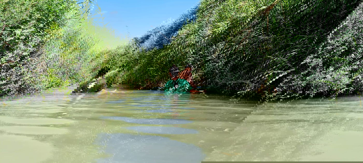 טיול לבין הזמנים: בואו לרחוץ ב'נחל תנינים'