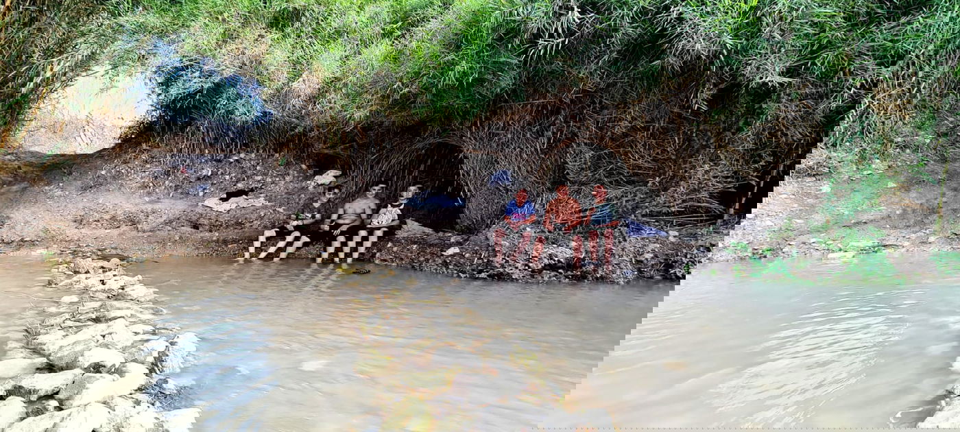 טיול לבין הזמנים: בואו לרחוץ ב'נחל תנינים'