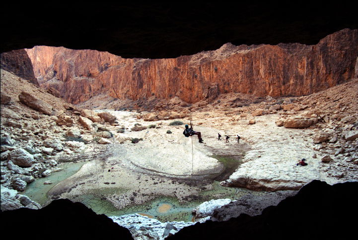 סנפלינג בנחל חצצון. ארכיון