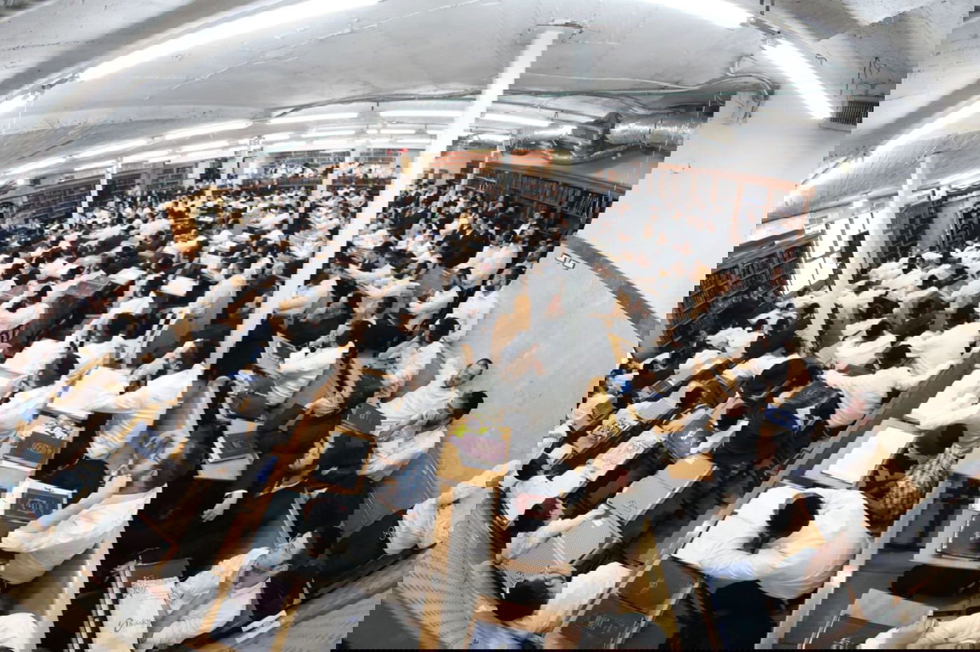 הגר"ש אלתר הסביר: "זה ערב הזמן החדש - לא בין הזמנים"