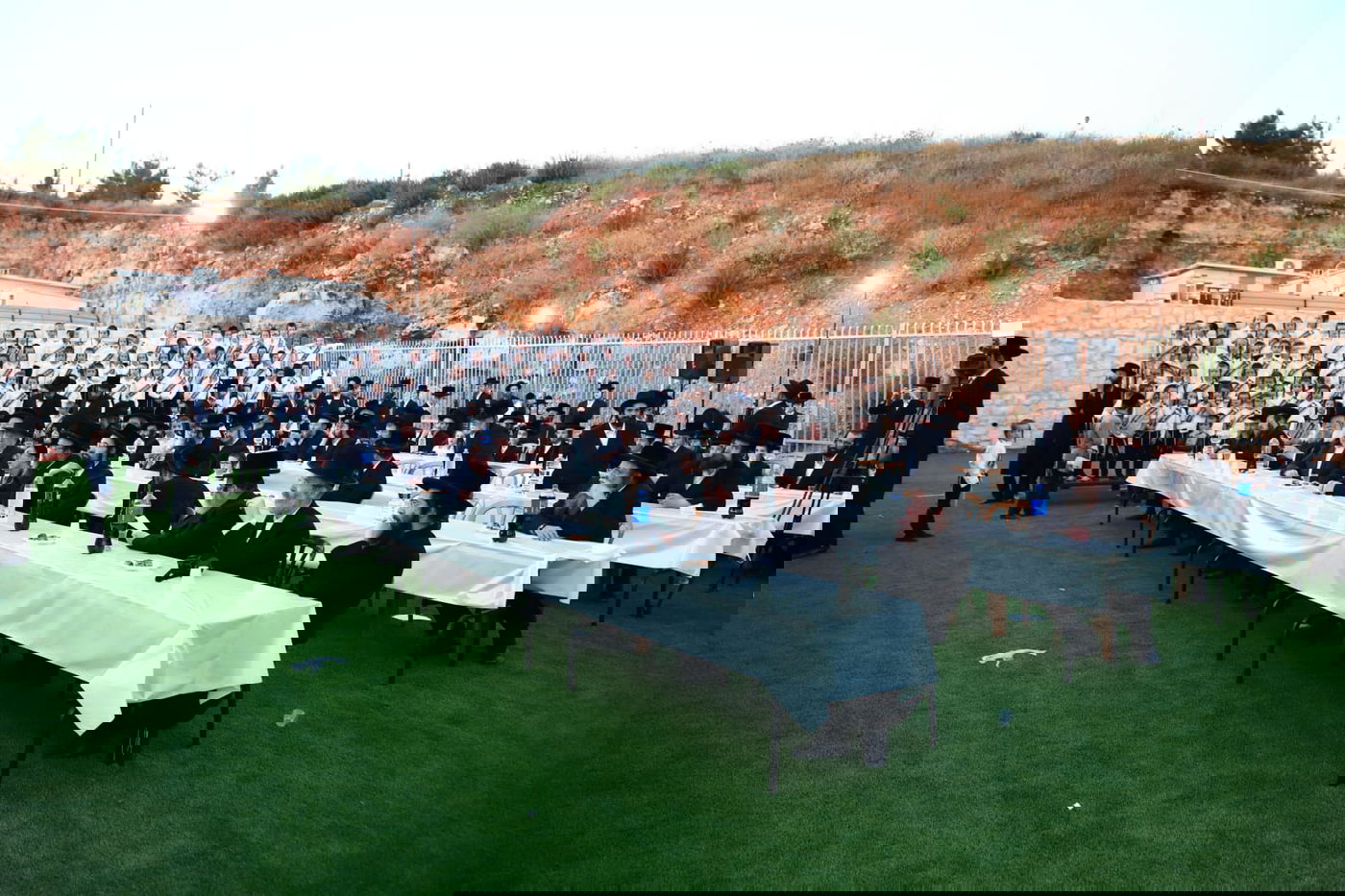 קבעו מזוזות: בנדבורנה ביתר חנכו תלמוד תורה חדש