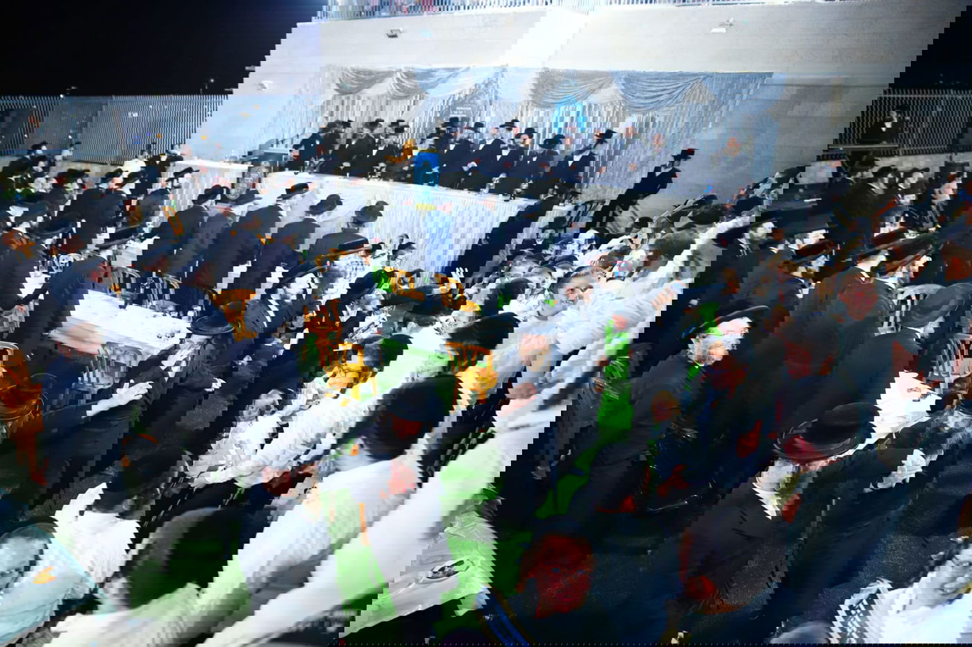 קבעו מזוזות: בנדבורנה ביתר חנכו תלמוד תורה חדש