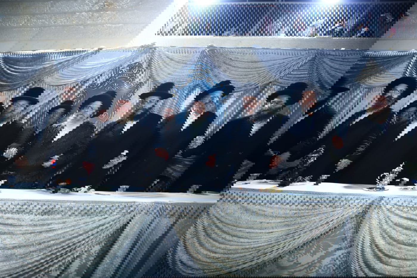 קבעו מזוזות: בנדבורנה ביתר חנכו תלמוד תורה חדש