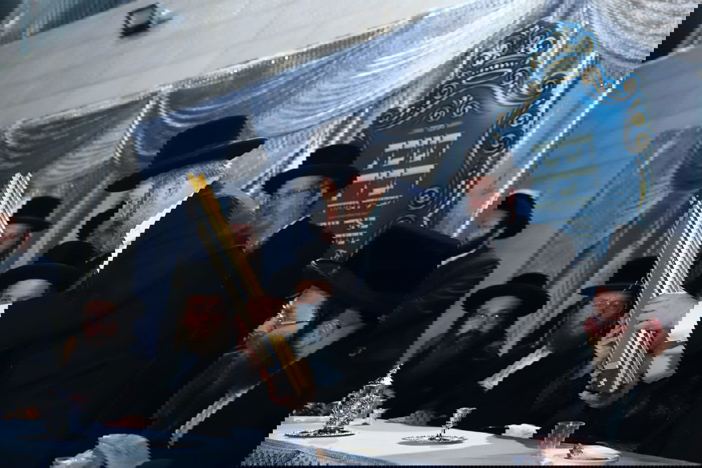 קבעו מזוזות: בנדבורנה ביתר חנכו תלמוד תורה חדש