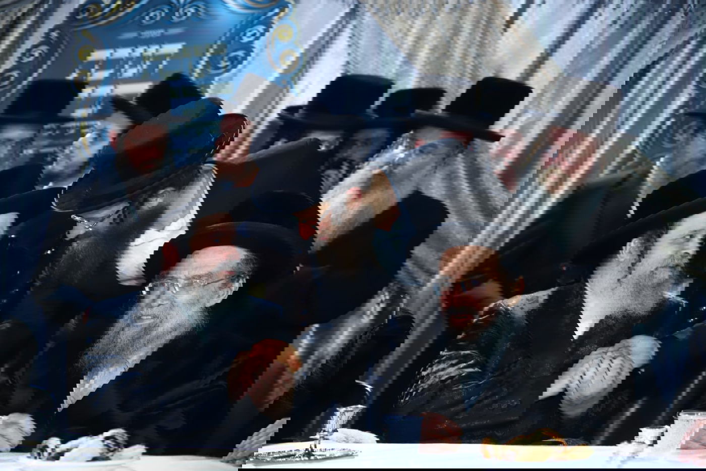 קבעו מזוזות: בנדבורנה ביתר חנכו תלמוד תורה חדש