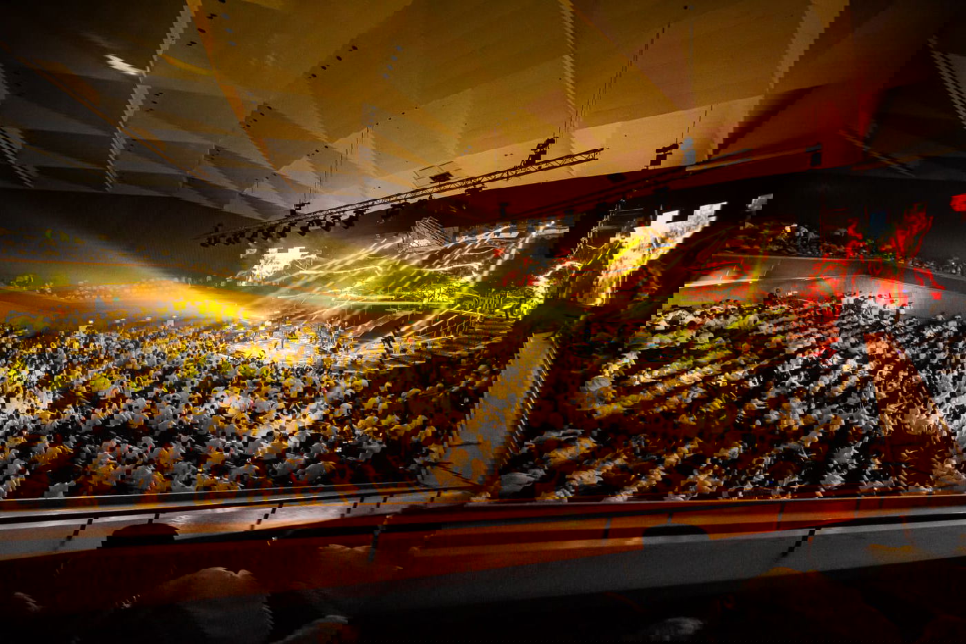 אוהד ואלפי בחורי ישיבות שרים 'בר אלעאי'