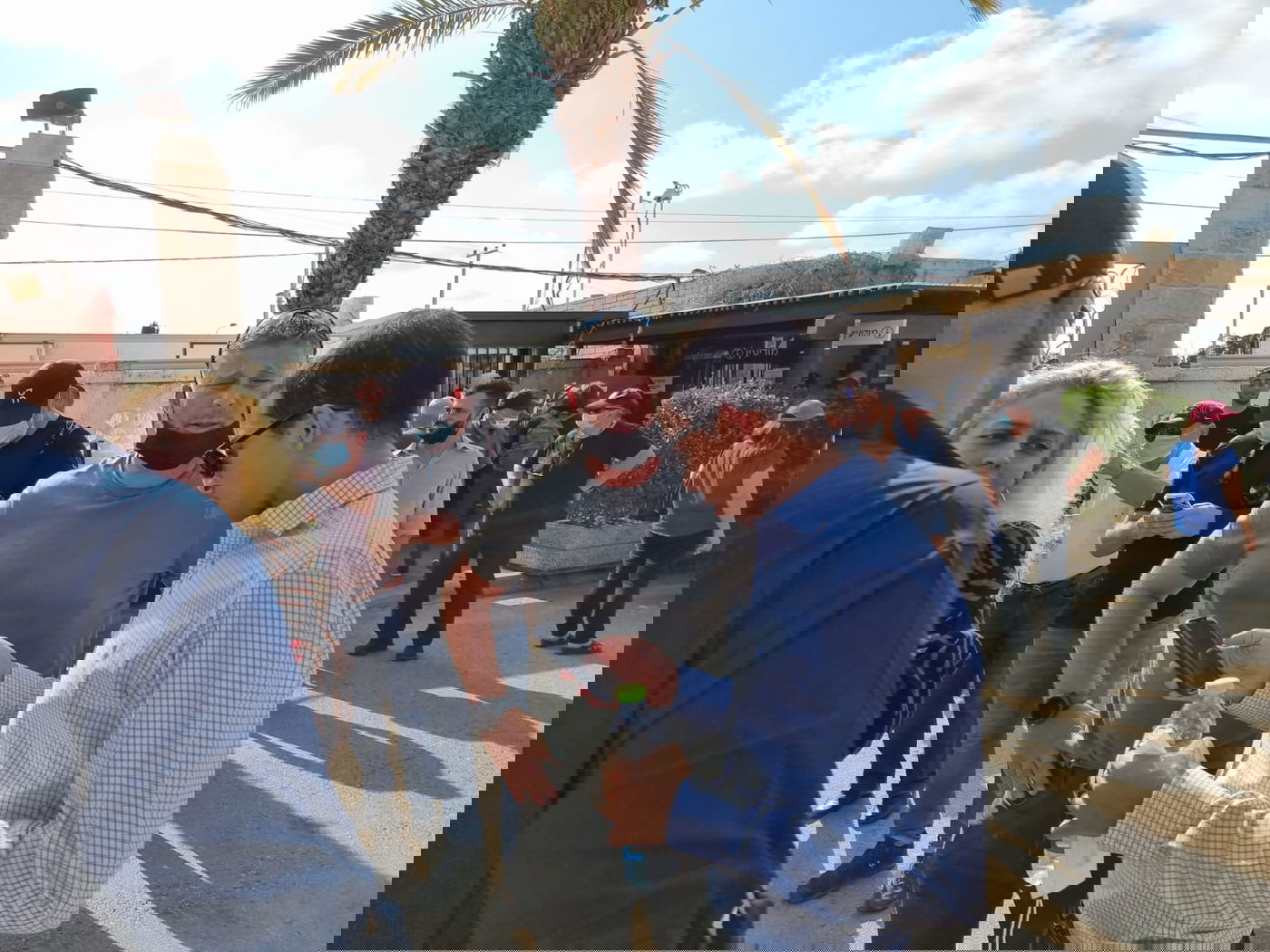 בכירי התקשורת ליוו את רוני דניאל למנוחות