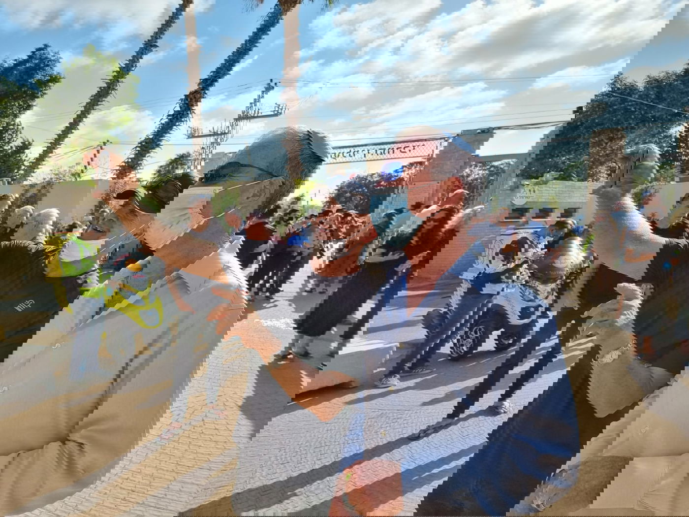 בכירי התקשורת ליוו את רוני דניאל למנוחות