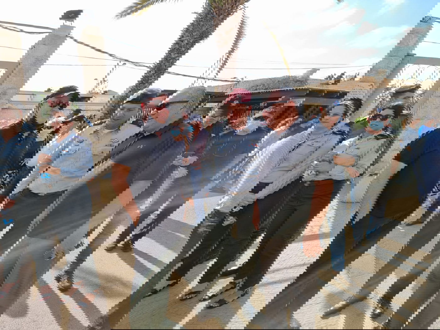 בכירי התקשורת ליוו את רוני דניאל למנוחות