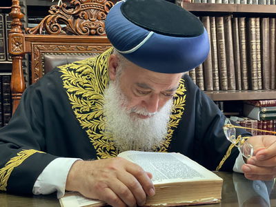 הראשל"צ הגר"ש עמאר: "מפחידים את הרבנים, עוקרים את התורה"