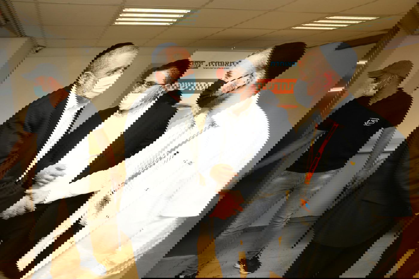 'מאוחדת' פתחה את מבצע החיסון השלישי