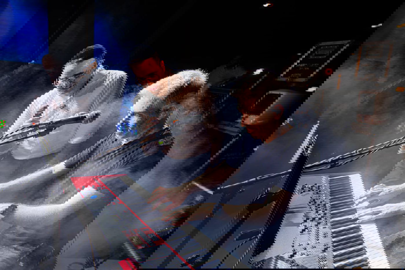 הגיע הזמן לאהוב! יעקב שוואקי בקליפ חדש