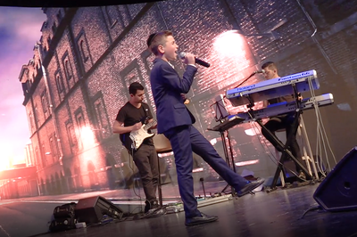 רביעי ב-18:00: משלושה יוצא אחד • הצצה