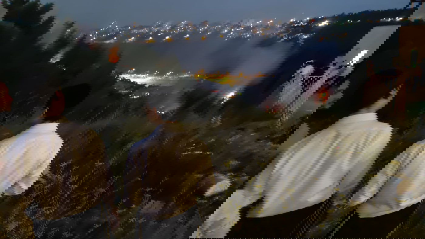 שריפה בשכונת הר נוף; תושבים פונו מבתים