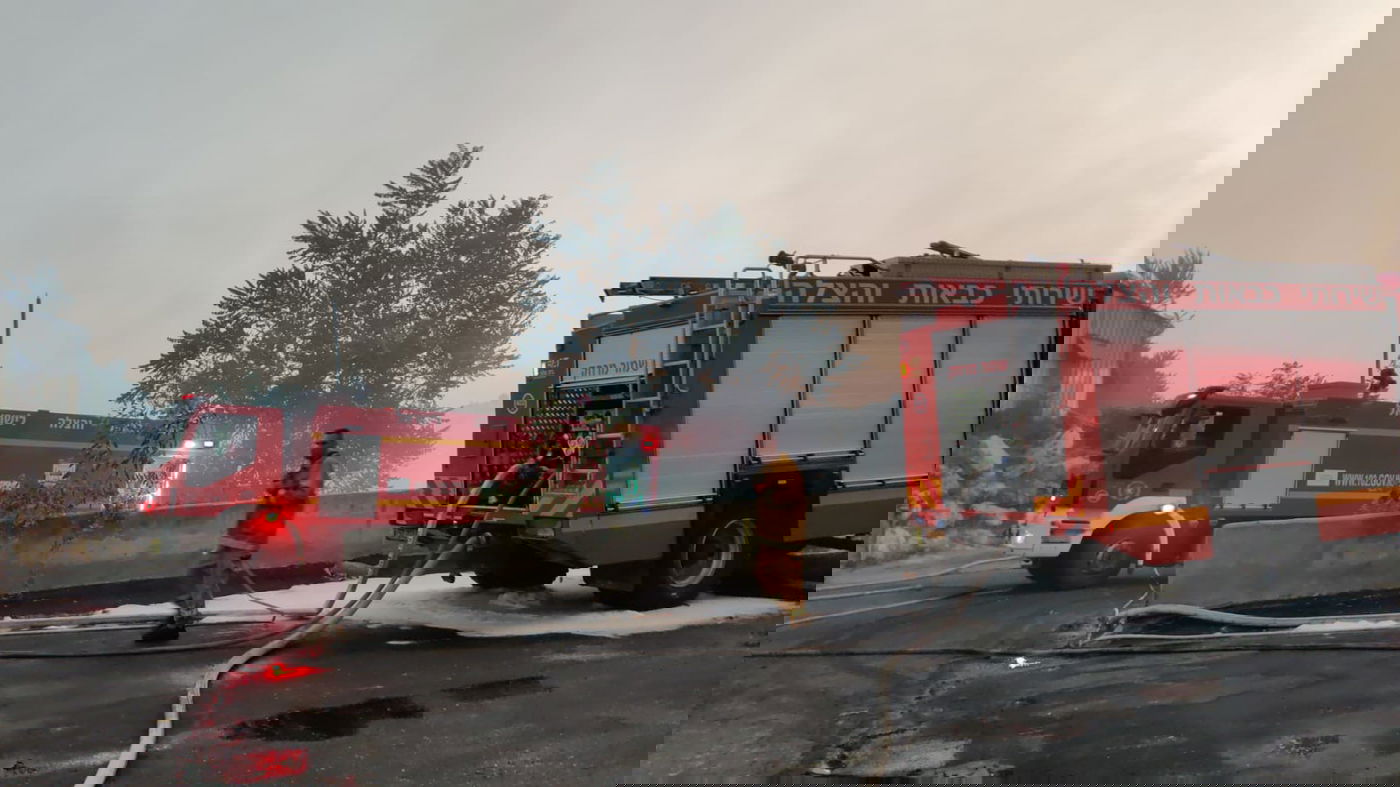 שריפה בשכונת הר נוף; תושבים פונו מבתים