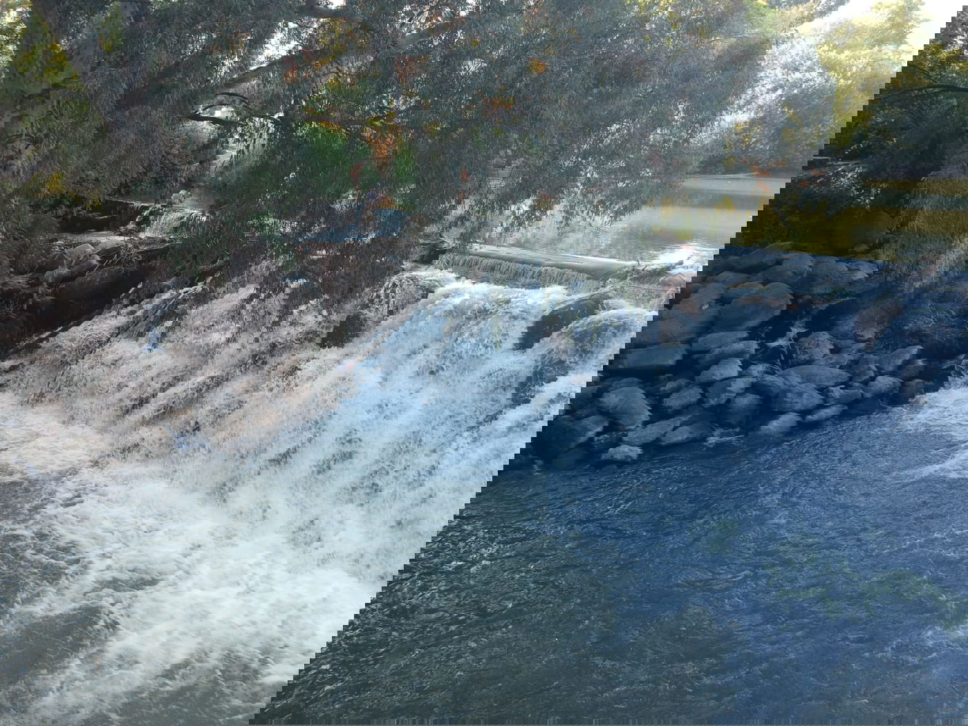 פינת חמד מטריפה: מפל ברוחב 10 מטר - בירדן