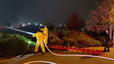 שריפה בשכונת הר נוף; תושבים פונו מבתים