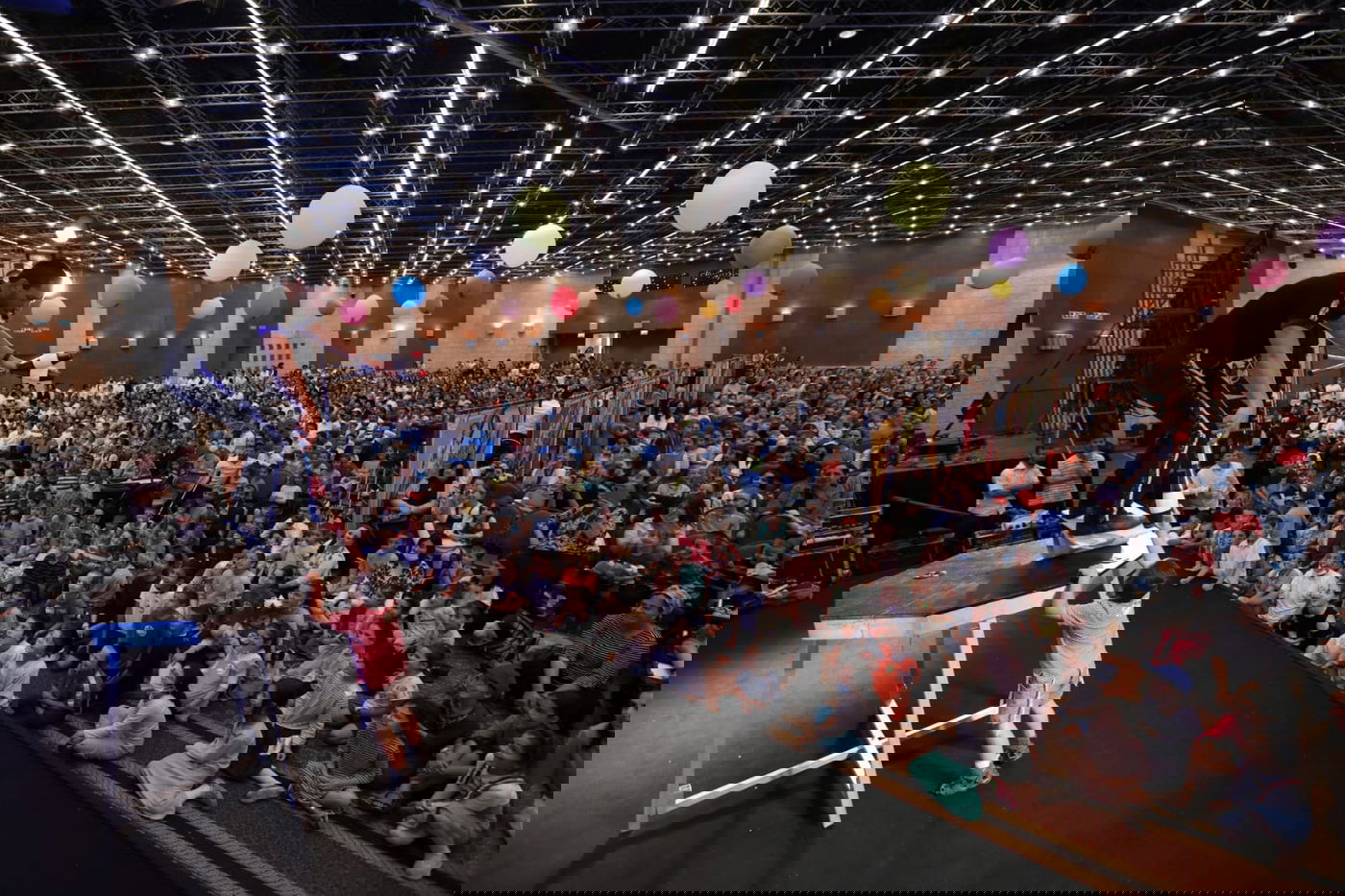 יעקב נחומי ביקר ב"עולים לירושלים" וחזר עם גלרית "בין הזמנים" מרהיבה