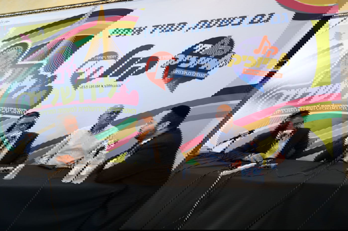 יעקב נחומי ביקר ב"עולים לירושלים" וחזר עם גלרית "בין הזמנים" מרהיבה