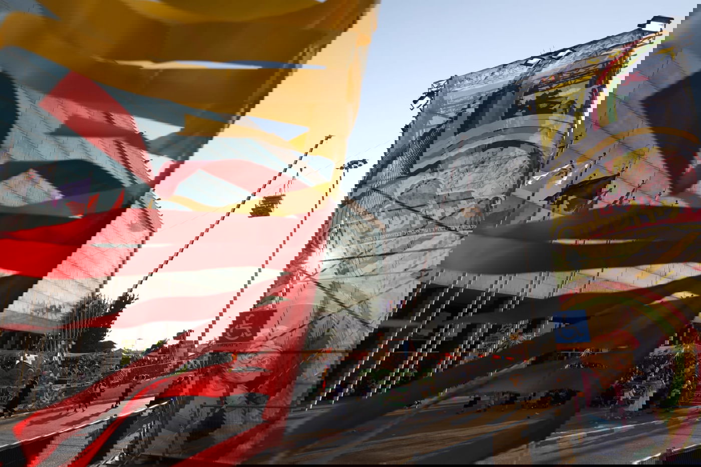 יעקב נחומי ביקר ב"עולים לירושלים" וחזר עם גלרית "בין הזמנים" מרהיבה