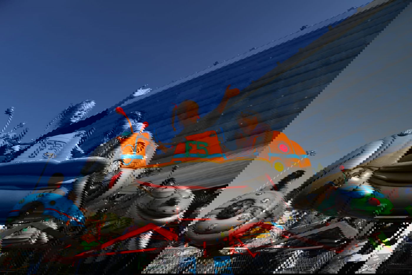 יעקב נחומי ביקר ב"עולים לירושלים" וחזר עם גלרית "בין הזמנים" מרהיבה