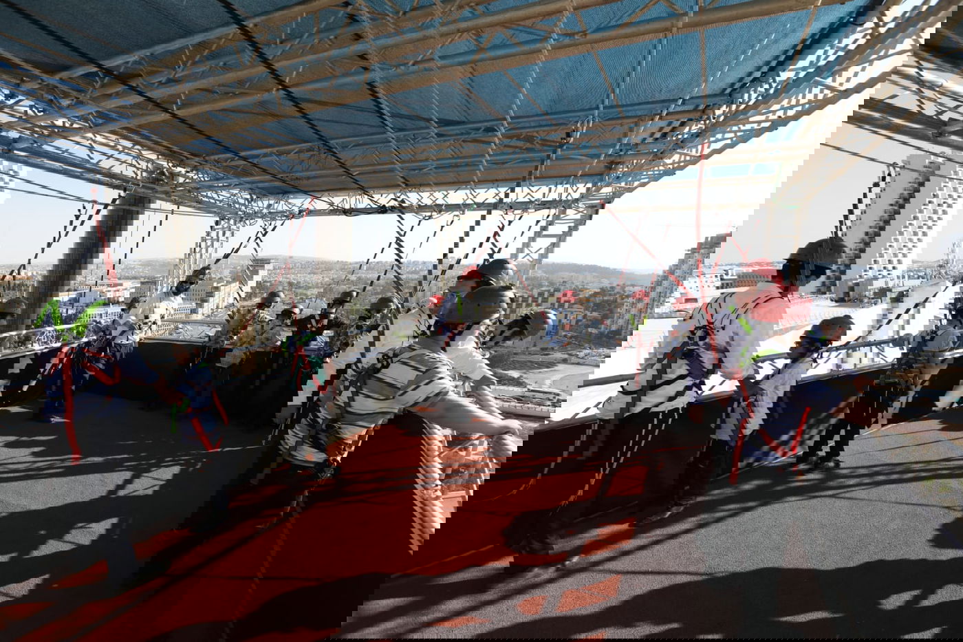 יעקב נחומי ביקר ב"עולים לירושלים" וחזר עם גלרית "בין הזמנים" מרהיבה