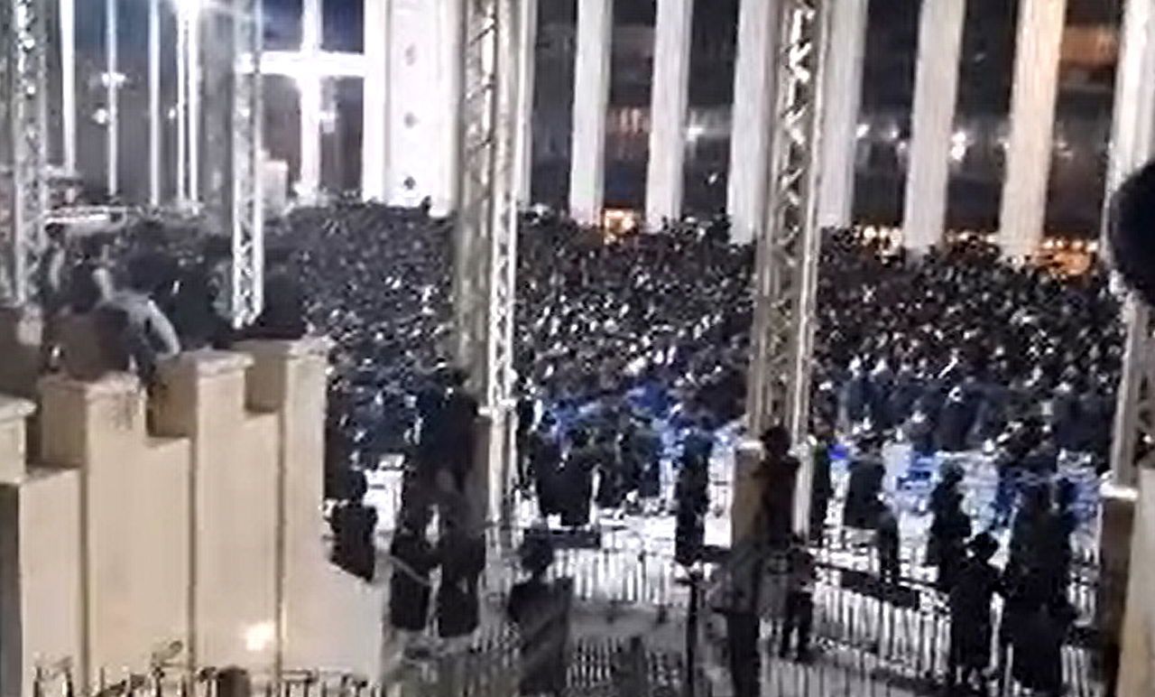 התמונה שעוררה סערה; בבעלזא מבהירים