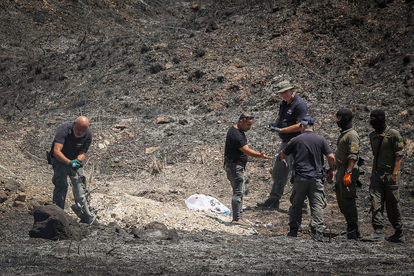 תיעוד: כאן נפלה הרקטה ששוגרה מלבנון