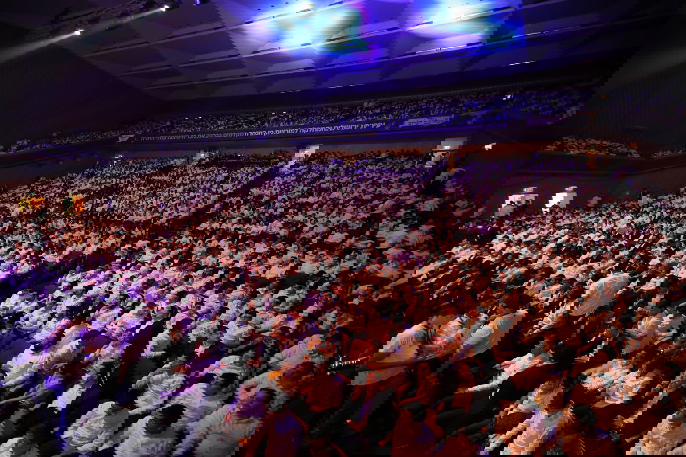 3,500 בני ישיבות בשירת "עוצו עצה"; צפו