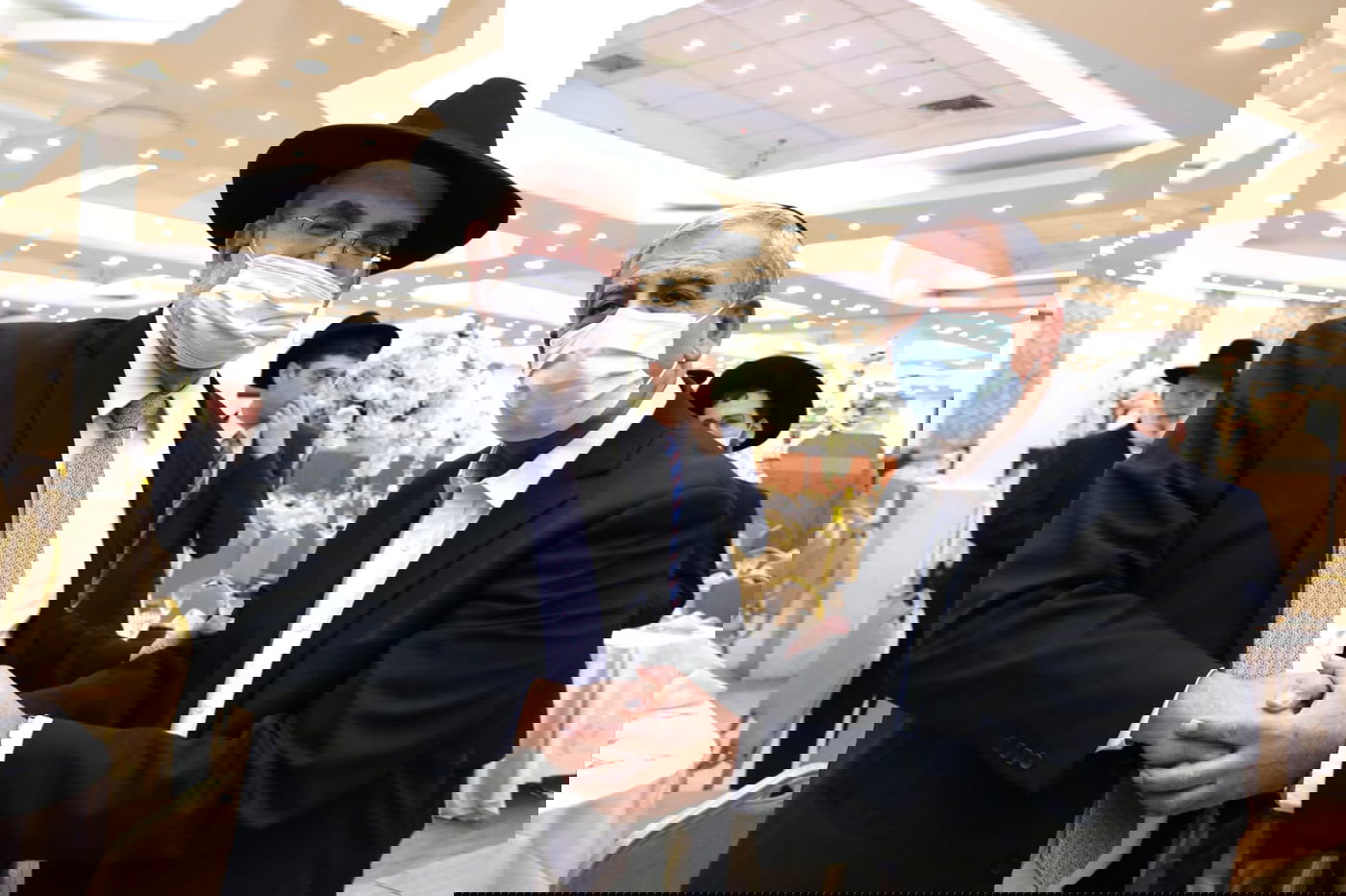 כל המי-ומי בחתונת בתו של ח"כ יעקב אשר