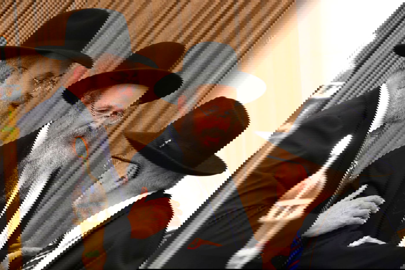 כל המי-ומי בחתונת בתו של ח"כ יעקב אשר