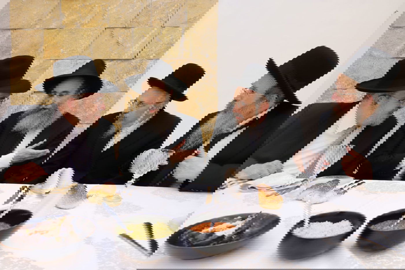 כל המי-ומי בחתונת בתו של ח"כ יעקב אשר