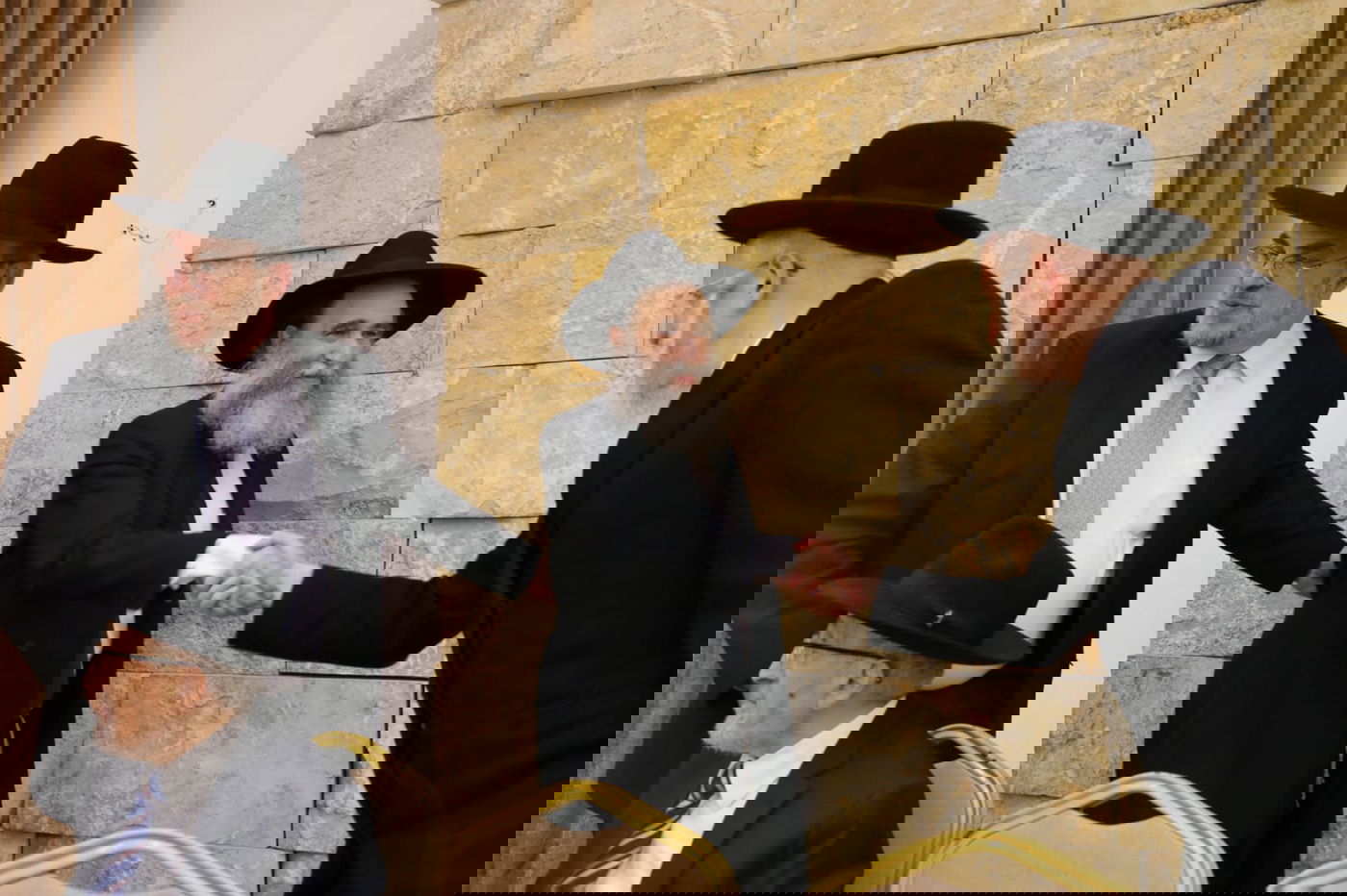 כל המי-ומי בחתונת בתו של ח"כ יעקב אשר