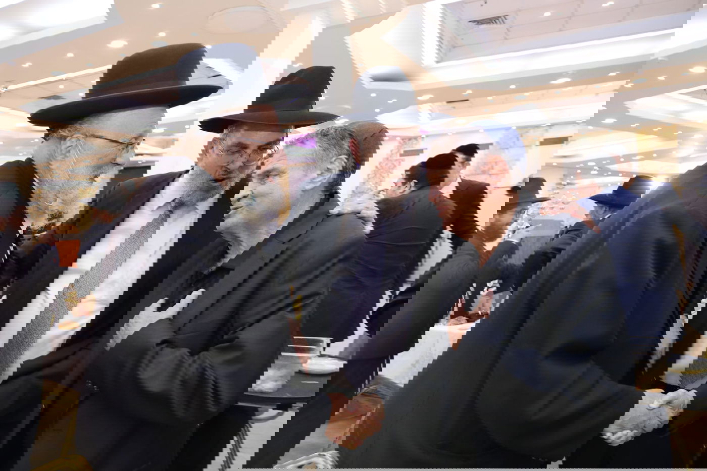 כל המי-ומי בחתונת בתו של ח"כ יעקב אשר