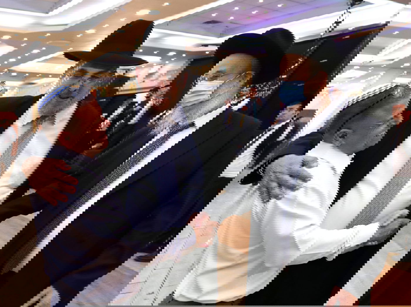 כל המי-ומי בחתונת בתו של ח"כ יעקב אשר