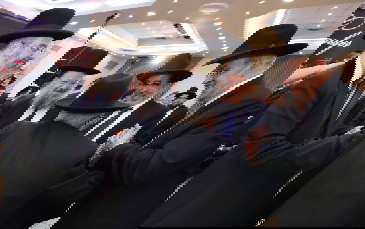 כל המי-ומי בחתונת בתו של ח"כ יעקב אשר