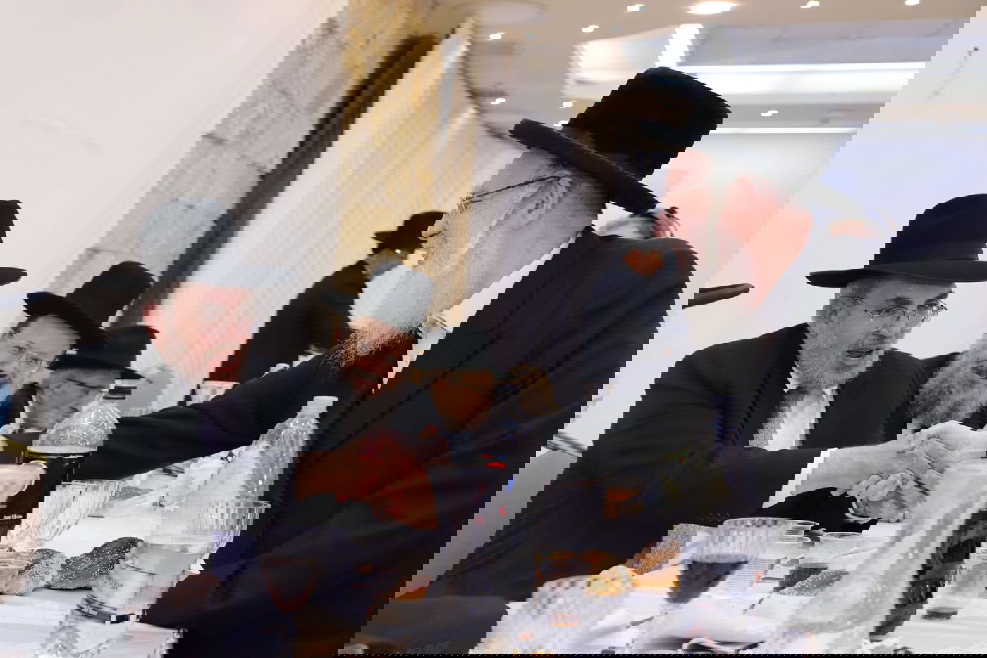 כל המי-ומי בחתונת בתו של ח"כ יעקב אשר