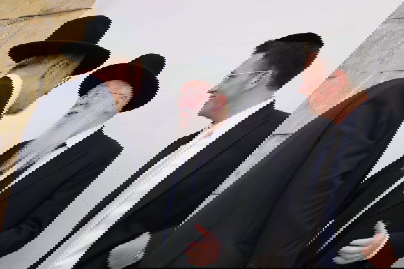 כל המי-ומי בחתונת בתו של ח"כ יעקב אשר