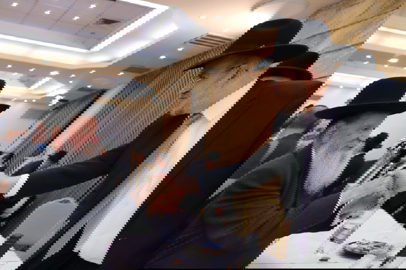 כל המי-ומי בחתונת בתו של ח"כ יעקב אשר