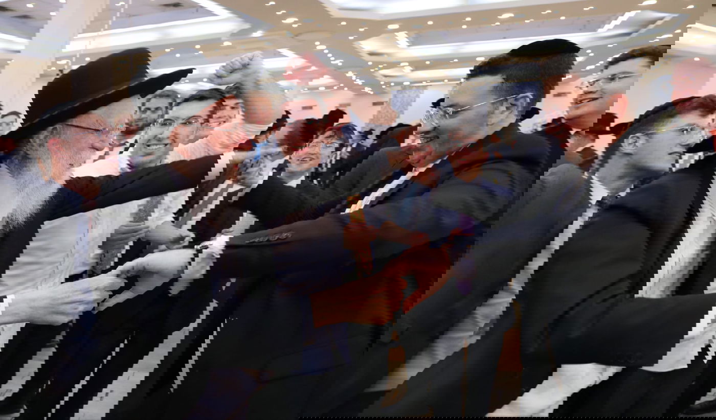 כל המי-ומי בחתונת בתו של ח"כ יעקב אשר