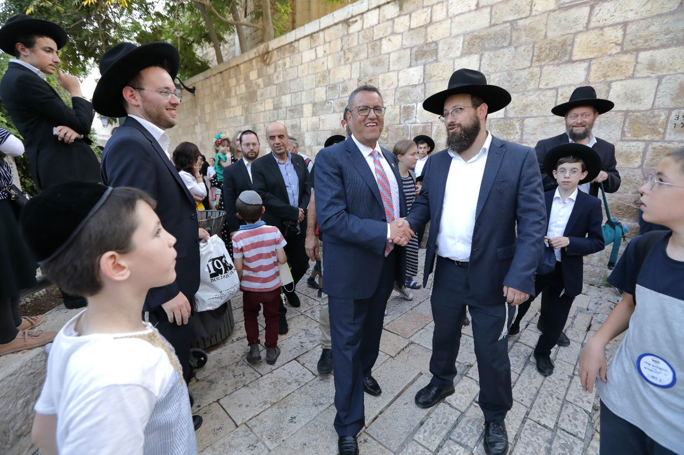 אלפי ירושלמים  השתתפו באטרקציית 'בשבילי ירושלים'