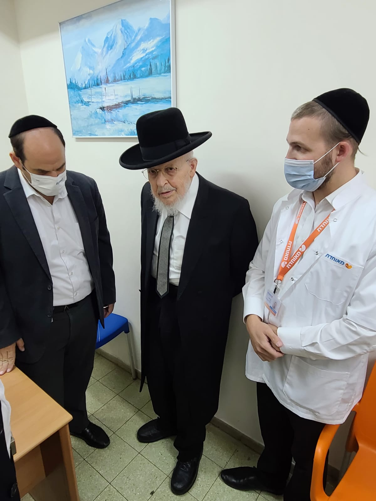 גדולי ישראל וכמחצית מבני ה-60+ הנמנים על לקוחות מאוחדת התחסנו בשלישית